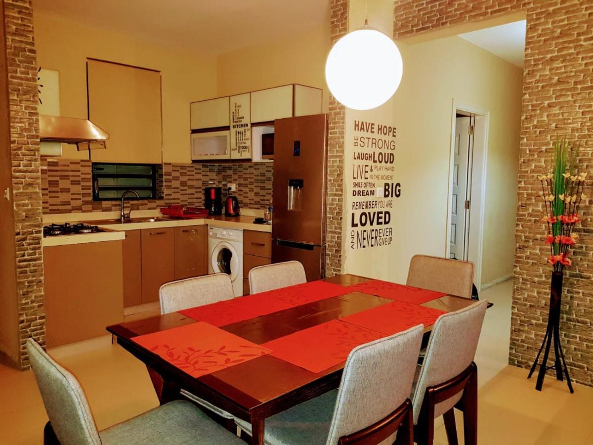 Flic En Flac Sea View Luxury 3 Bedroom Apartment Exteriör bild
